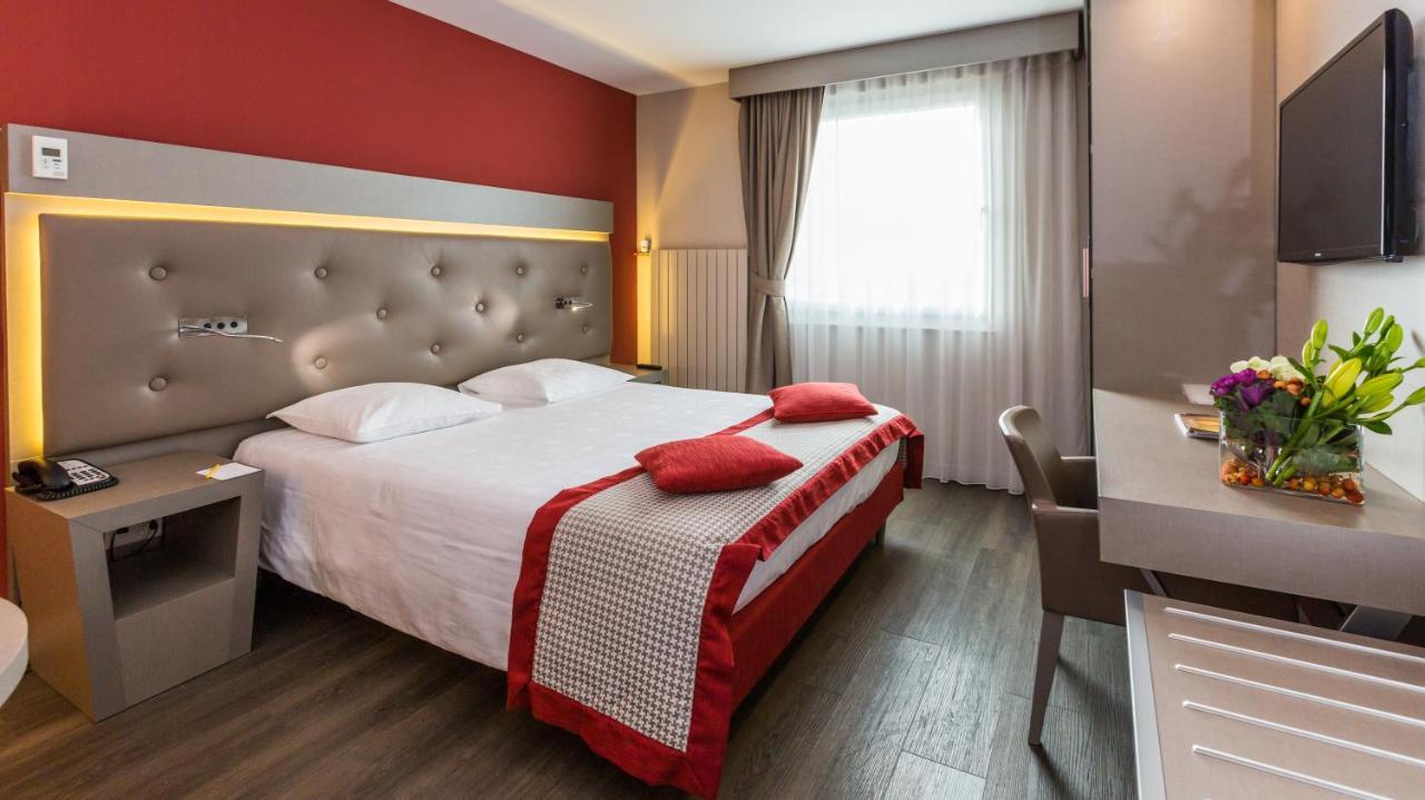 Everness Hotel & Resort Chavannes-de-Bogis Exterior foto