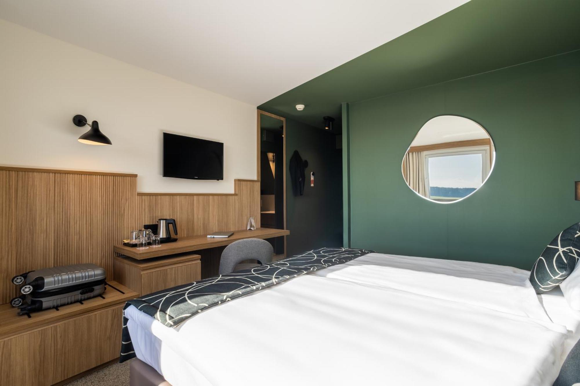 Everness Hotel & Resort Chavannes-de-Bogis Exterior foto